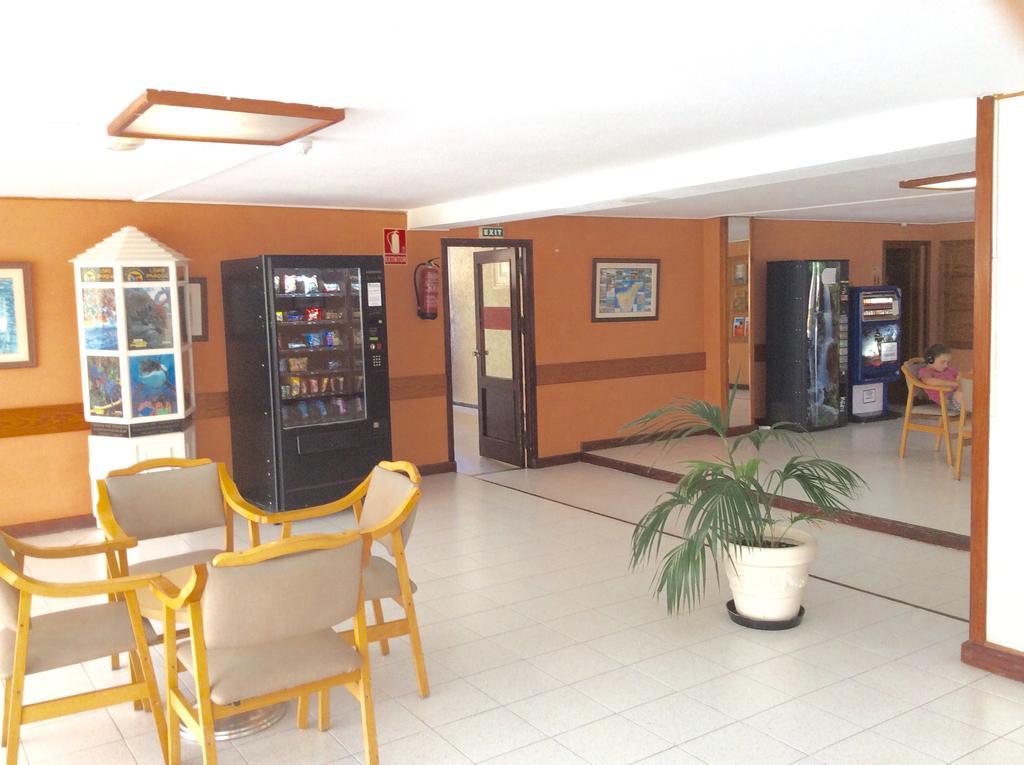 Apartment With Terrace In Playa De Las Americas Exterior photo