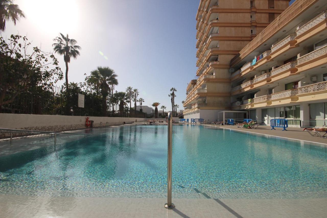 Apartment With Terrace In Playa De Las Americas Exterior photo