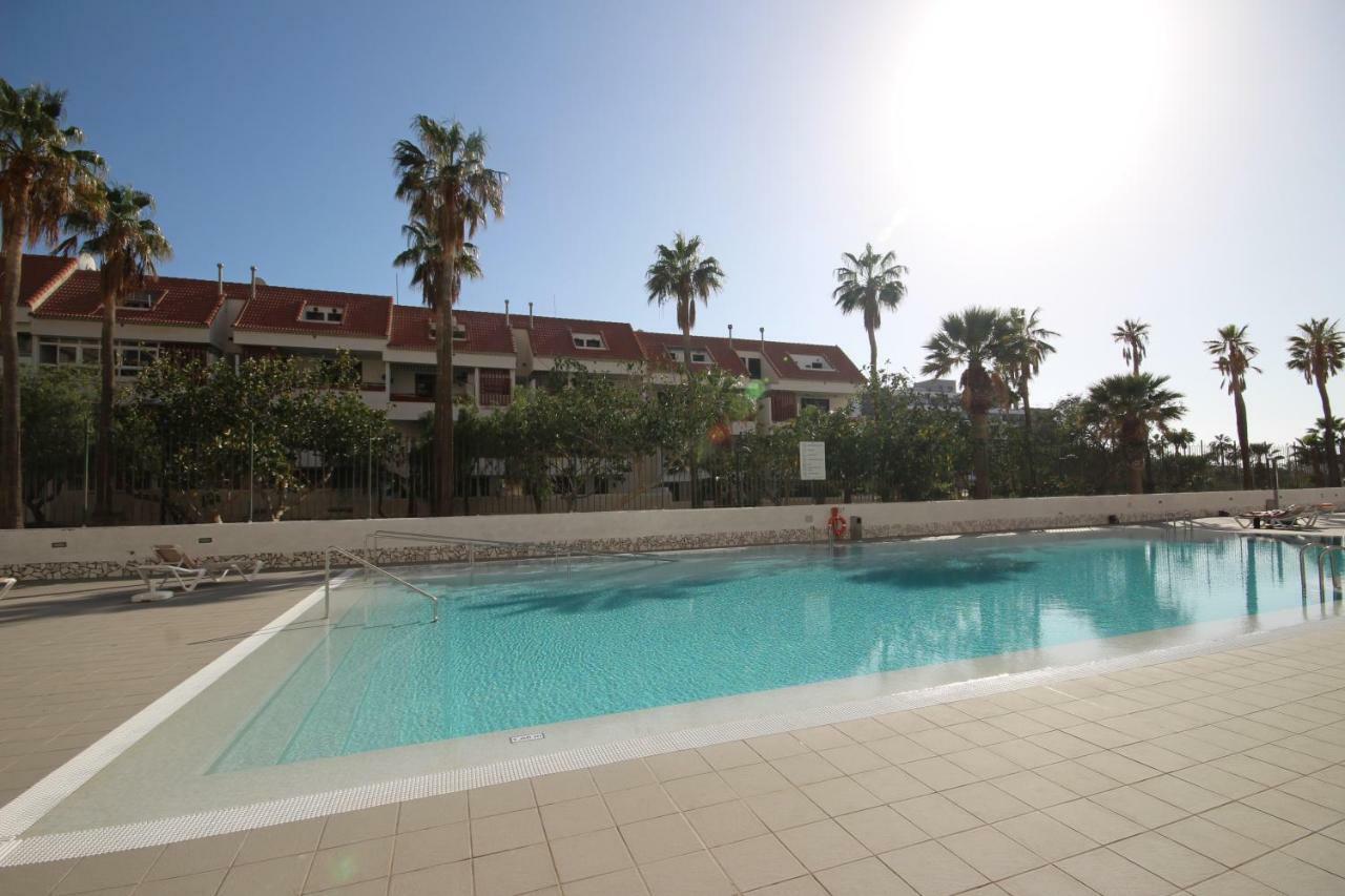 Apartment With Terrace In Playa De Las Americas Exterior photo